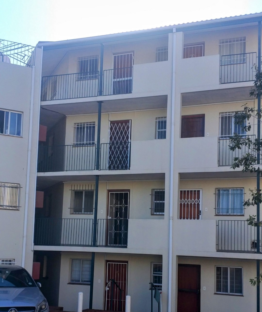 To Let 1 Bedroom Property for Rent in Dennesig Western Cape